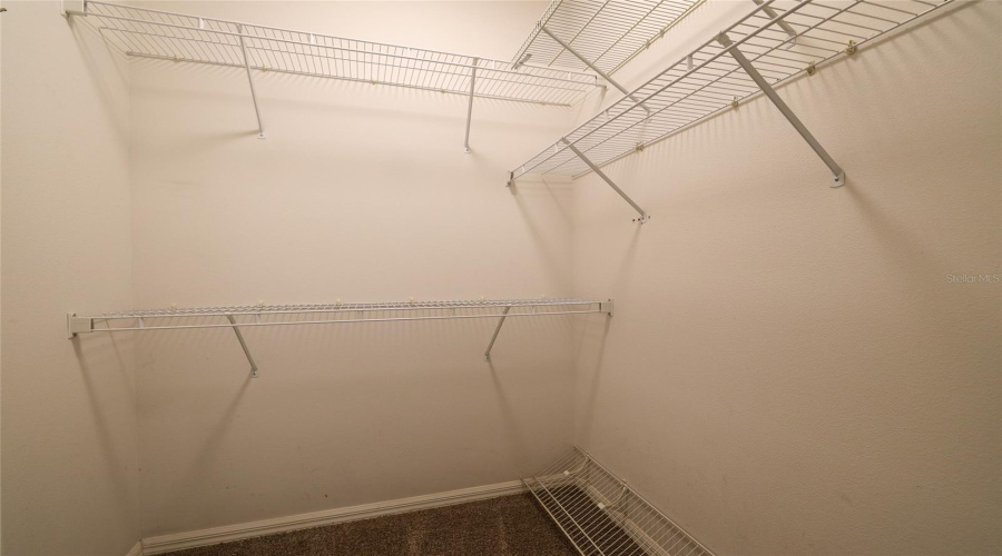 Bradenton, Florida 34212, 5 Bedroom Bedrooms, ,2 Bathroombathrooms,Residential,For Sale,Mill,0,Mfra4704077