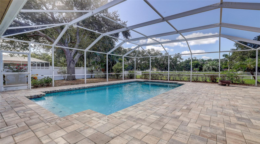 Bradenton, Florida 34212, 5 Bedroom Bedrooms, ,2 Bathroombathrooms,Residential,For Sale,Mill,0,Mfra4704077