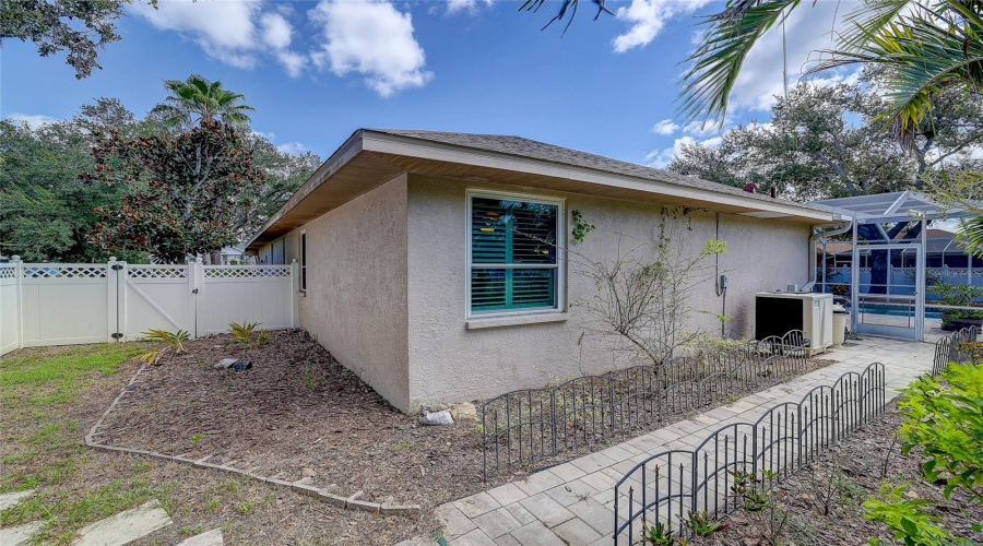 Bradenton, Florida 34212, 5 Bedroom Bedrooms, ,2 Bathroombathrooms,Residential,For Sale,Mill,0,Mfra4704077