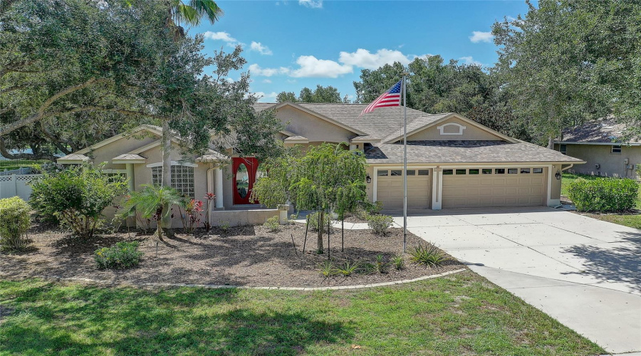 Bradenton, Florida 34212, 5 Bedroom Bedrooms, ,2 Bathroombathrooms,Residential,For Sale,Mill,0,Mfra4704077