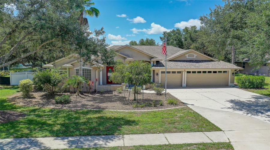 Bradenton, Florida 34212, 5 Bedroom Bedrooms, ,2 Bathroombathrooms,Residential,For Sale,Mill,0,Mfra4704077