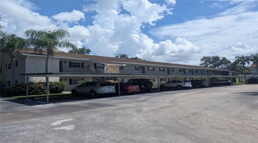 Seminole, Florida 33772, 2 Bedroom Bedrooms, ,2 Bathroombathrooms,Residential,For Sale,113Th,0,Mfrw7888779