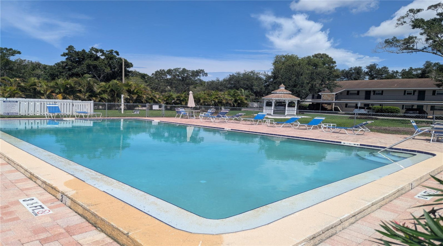 Seminole, Florida 33772, 2 Bedroom Bedrooms, ,2 Bathroombathrooms,Residential,For Sale,113Th,0,Mfrw7888779