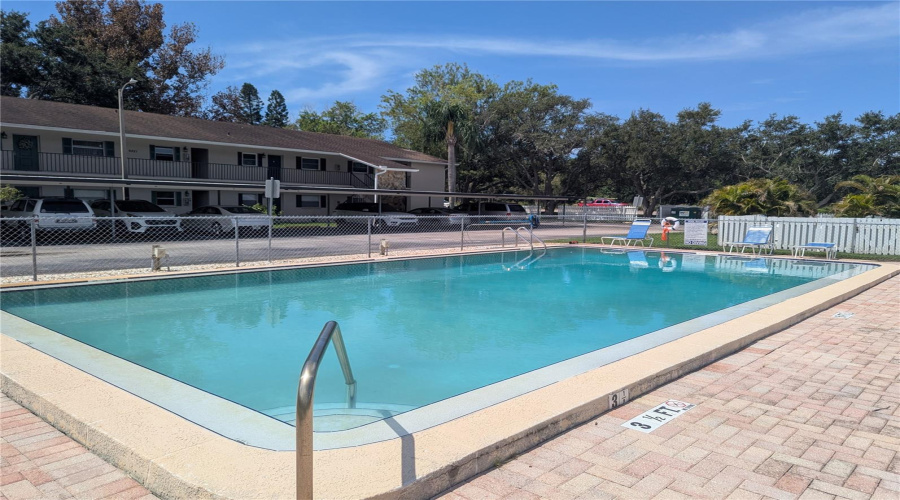 Seminole, Florida 33772, 2 Bedroom Bedrooms, ,2 Bathroombathrooms,Residential,For Sale,113Th,0,Mfrw7888779
