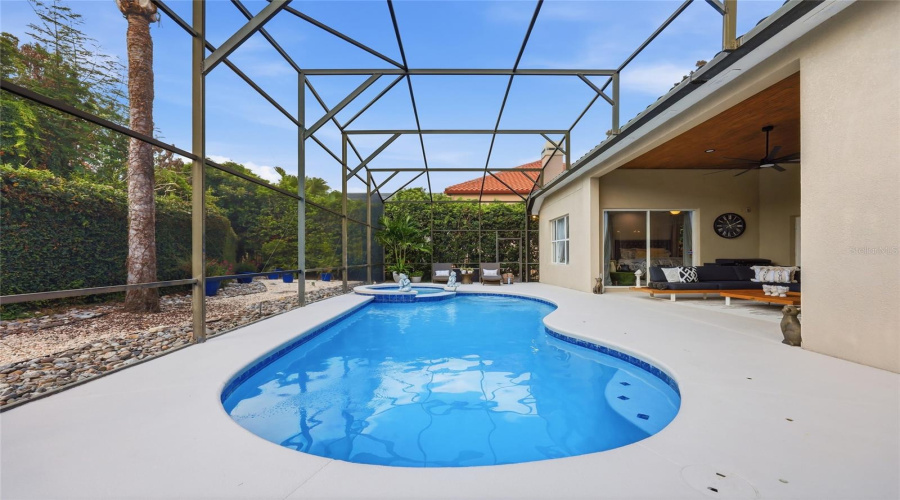 Orlando, Florida 32835, 4 Bedroom Bedrooms, ,4 Bathroombathrooms,Residential,For Sale,Baesel View,0,Mfro6435500