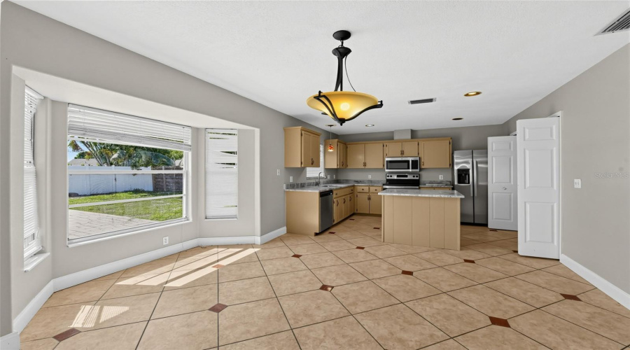 Bradenton, Florida 34209, 3 Bedroom Bedrooms, ,2 Bathroombathrooms,Residential,For Sale,71St,0,Mfra4704025