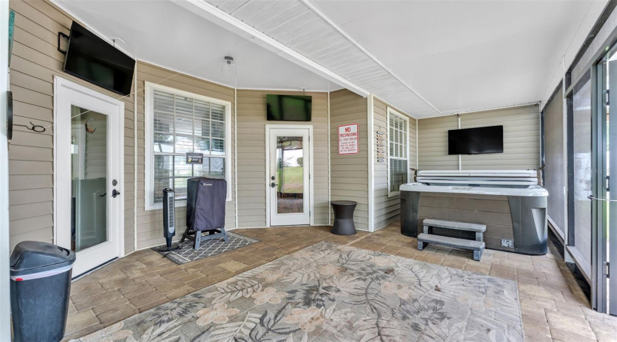 Lakeland, Florida 33809, 3 Bedroom Bedrooms, ,2 Bathroombathrooms,Residential,For Sale,Hidden,0,Mfrl4964527
