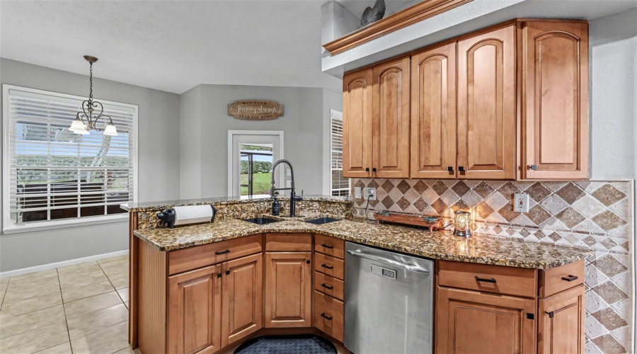 Lakeland, Florida 33809, 3 Bedroom Bedrooms, ,2 Bathroombathrooms,Residential,For Sale,Hidden,0,Mfrl4964527