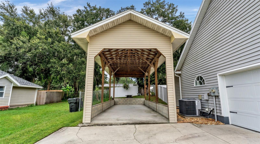 Lakeland, Florida 33809, 3 Bedroom Bedrooms, ,2 Bathroombathrooms,Residential,For Sale,Hidden,0,Mfrl4964527