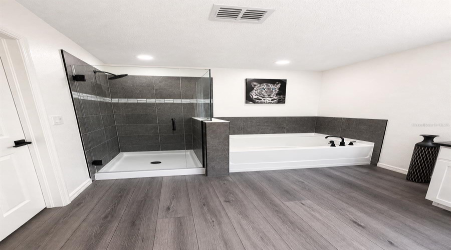 Parrish, Florida 34219, 5 Bedroom Bedrooms, ,3 Bathroombathrooms,Residential,For Sale,Sandy Bluffs,0,Mfrfc321007