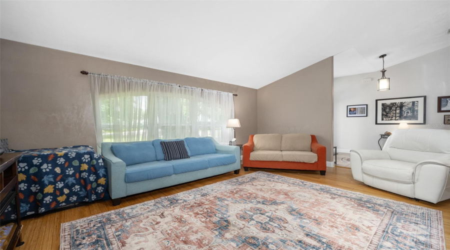 Ormond Beach, Florida 32174, 5 Bedroom Bedrooms, ,3 Bathroombathrooms,Residential,For Sale,Cotton Mill,0,Mfrv4949242