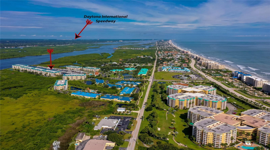 Near Daytona Beach Attractions