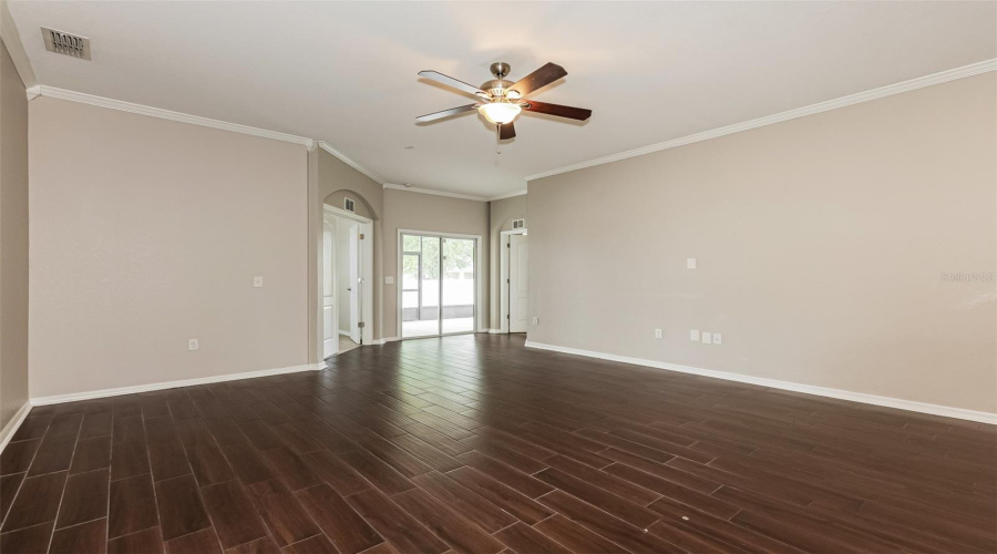 Lakeland, Florida 33810, 3 Bedroom Bedrooms, ,3 Bathroombathrooms,Residential,For Sale,Woodvine,0,Mfro6408084