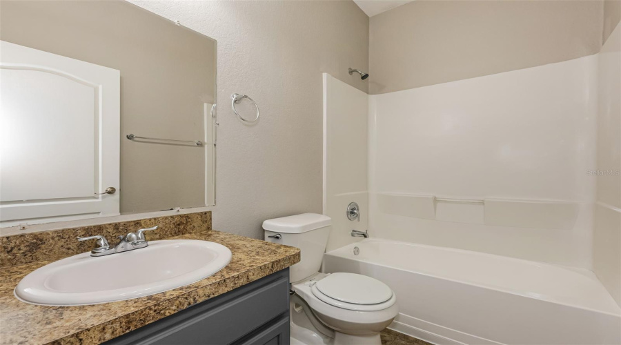 Lakeland, Florida 33810, 3 Bedroom Bedrooms, ,3 Bathroombathrooms,Residential,For Sale,Woodvine,0,Mfro6408084