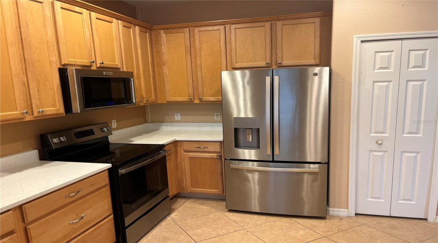 Orlando, Florida 32837, 3 Bedroom Bedrooms, ,2 Bathroombathrooms,Residential,For Sale,Beauregard,0,Mfrs5155736
