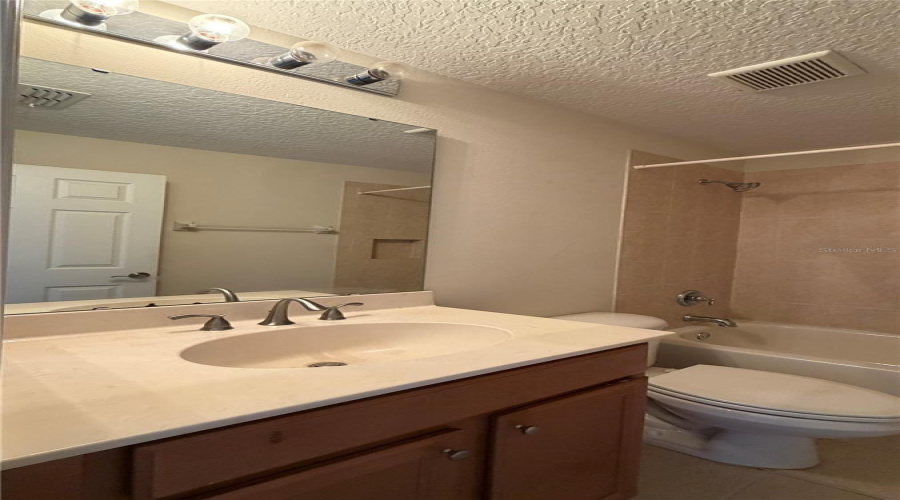Orlando, Florida 32837, 3 Bedroom Bedrooms, ,2 Bathroombathrooms,Residential,For Sale,Beauregard,0,Mfrs5155736