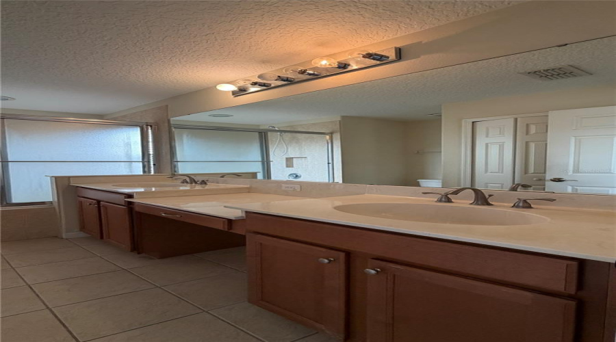 Orlando, Florida 32837, 3 Bedroom Bedrooms, ,2 Bathroombathrooms,Residential,For Sale,Beauregard,0,Mfrs5155736
