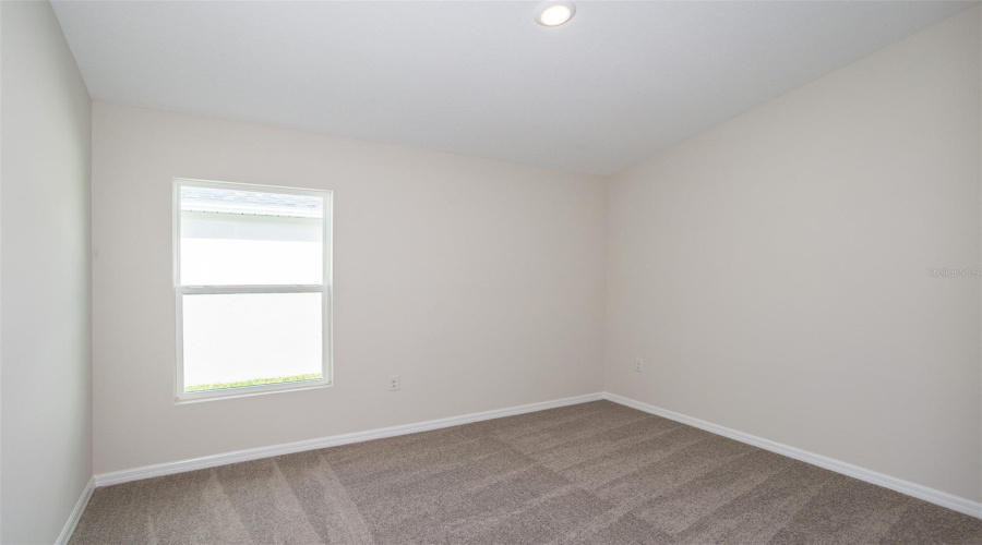 Zephyrhills, Florida 33541, 4 Bedroom Bedrooms, ,3 Bathroombathrooms,Residential,For Sale,Thornhedge,0,Mfrtb8542891