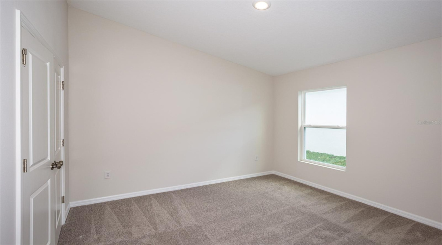 Zephyrhills, Florida 33541, 4 Bedroom Bedrooms, ,3 Bathroombathrooms,Residential,For Sale,Thornhedge,0,Mfrtb8542891