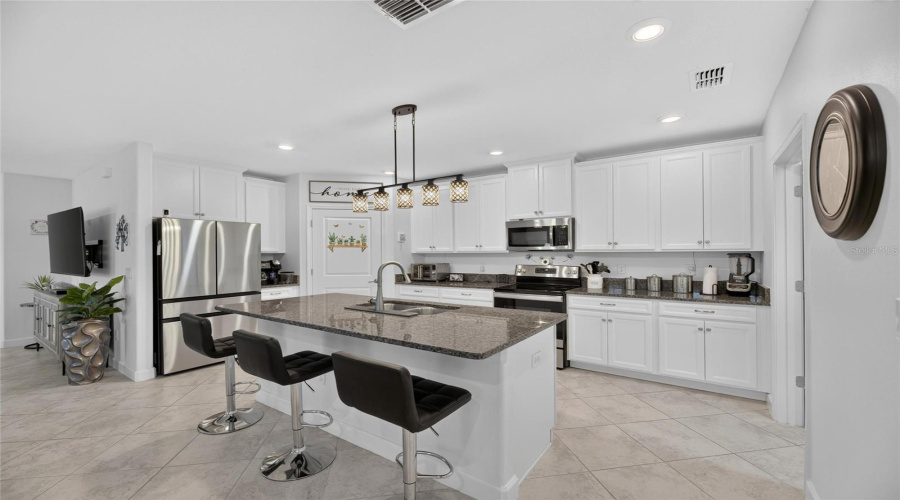 Wimauma, Florida 33598, 2 Bedroom Bedrooms, ,2 Bathroombathrooms,Residential,For Sale,Stoic Vale,0,Mfrtb8542548