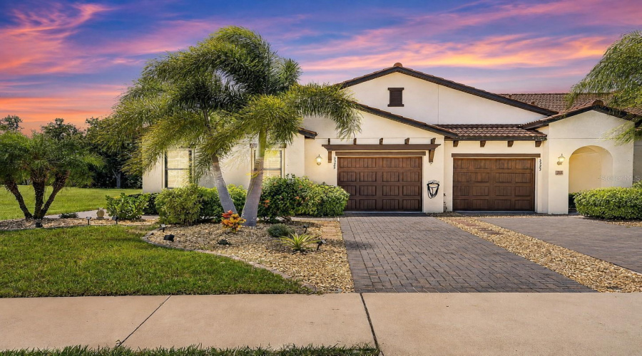 Wimauma, Florida 33598, 2 Bedroom Bedrooms, ,2 Bathroombathrooms,Residential,For Sale,Stoic Vale,0,Mfrtb8542548