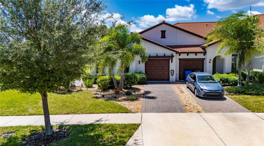Wimauma, Florida 33598, 2 Bedroom Bedrooms, ,2 Bathroombathrooms,Residential,For Sale,Stoic Vale,0,Mfrtb8542548