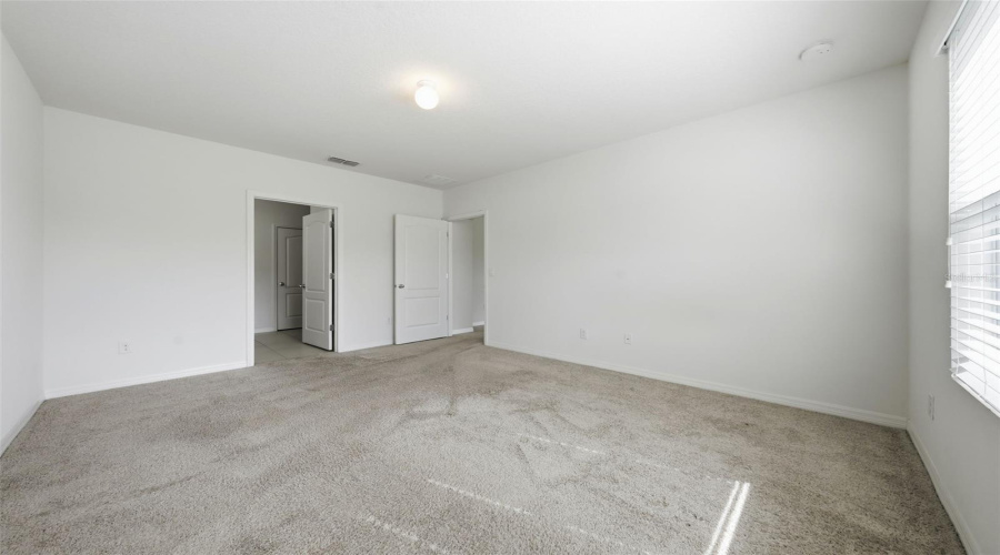 Eustis, Florida 32726, 4 Bedroom Bedrooms, ,2 Bathroombathrooms,Residential,For Sale,Sunny Field,0,Mfrg5116858