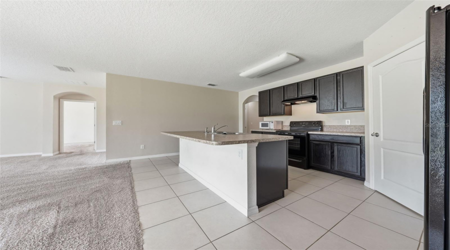 Eustis, Florida 32726, 4 Bedroom Bedrooms, ,2 Bathroombathrooms,Residential,For Sale,Sunny Field,0,Mfrg5116858
