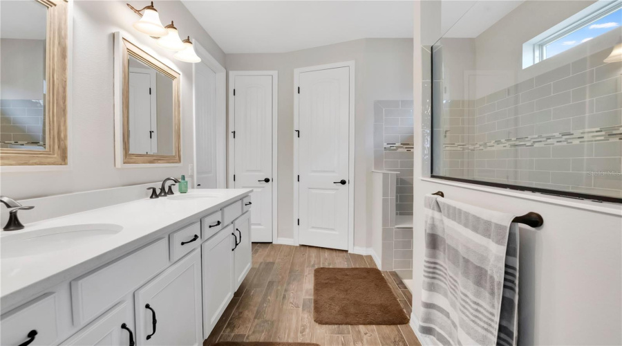 Winter Garden, Florida 34787, 4 Bedroom Bedrooms, ,2 Bathroombathrooms,Residential,For Sale,Twilight Bay,0,Mfro6436600