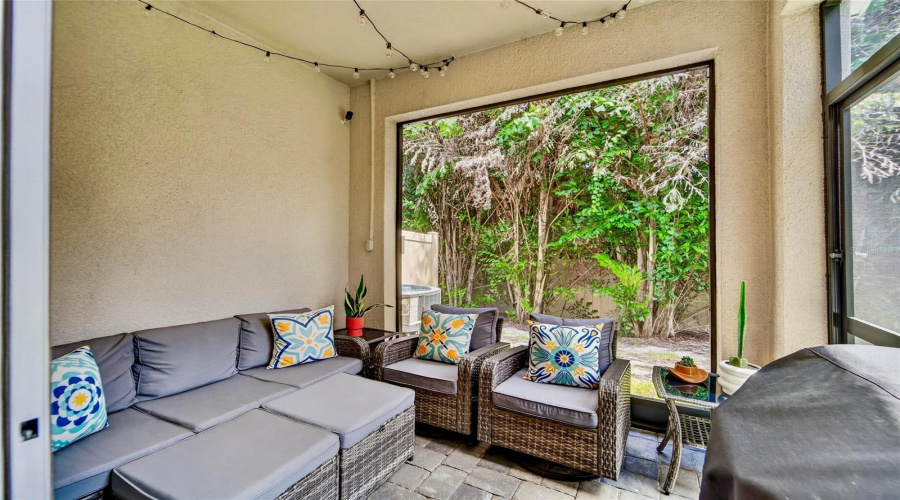 Tampa, Florida 33613, 3 Bedroom Bedrooms, ,2 Bathroombathrooms,Residential,For Sale,Abby Birch,0,Mfrtb8542398