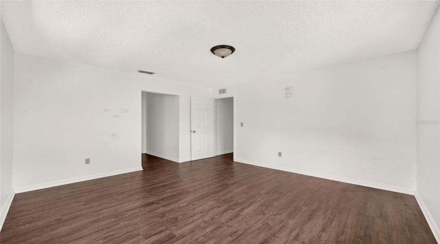 Williston, Florida 32696, 3 Bedroom Bedrooms, ,2 Bathroombathrooms,Residential,For Sale,8Th,0,Mfrgc542878