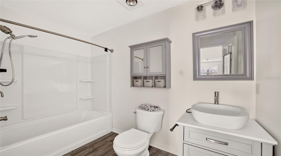 Williston, Florida 32696, 3 Bedroom Bedrooms, ,2 Bathroombathrooms,Residential,For Sale,8Th,0,Mfrgc542878