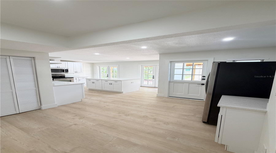 Tampa, Florida 33604, 3 Bedroom Bedrooms, ,2 Bathroombathrooms,Residential,For Sale,Lambright,0,Mfrtb8540403