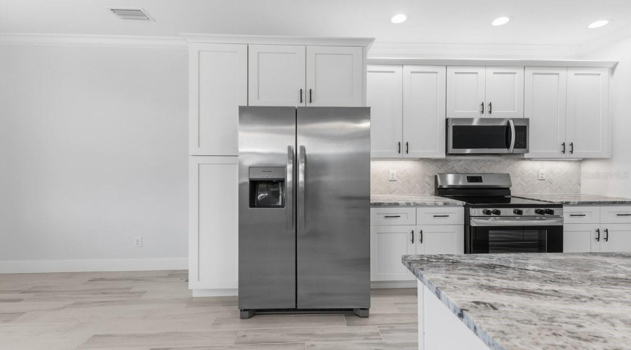 Englewood, Florida 34224, 3 Bedroom Bedrooms, ,2 Bathroombathrooms,Residential,For Sale,Chalet,0,Mfrd6148562