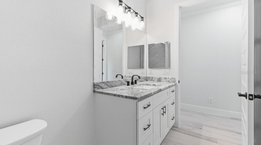 Englewood, Florida 34224, 3 Bedroom Bedrooms, ,2 Bathroombathrooms,Residential,For Sale,Chalet,0,Mfrd6148562