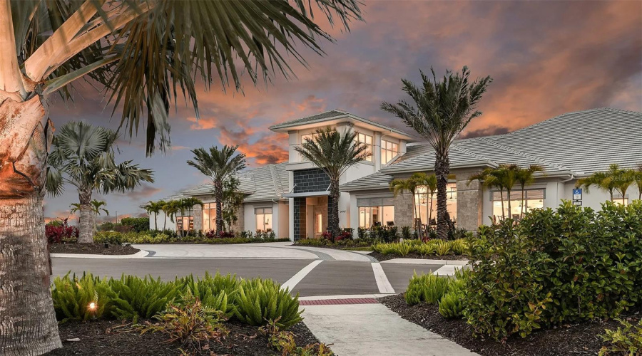 Wesley Chapel, Florida 33543, 3 Bedroom Bedrooms, ,2 Bathroombathrooms,Residential,For Sale,Rosatti,0,Mfrtb8496768