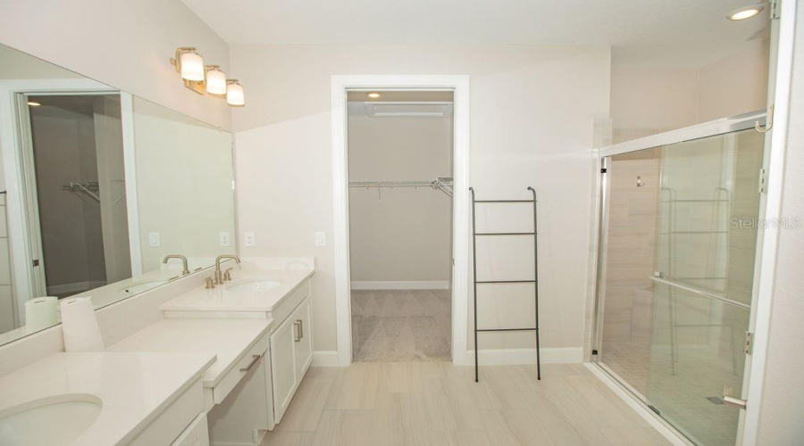Wesley Chapel, Florida 33543, 3 Bedroom Bedrooms, ,2 Bathroombathrooms,Residential,For Sale,Rosatti,0,Mfrtb8496768