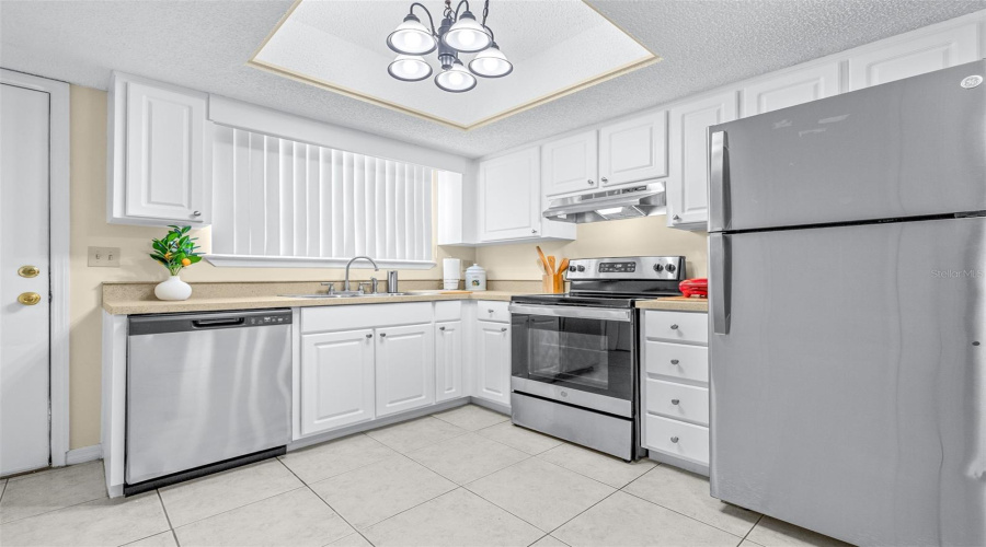 Lakeland, Florida 33801, 2 Bedroom Bedrooms, ,1 Bathroombathrooms,Residential,For Sale,Morgan Combee,0,Mfrl4963162