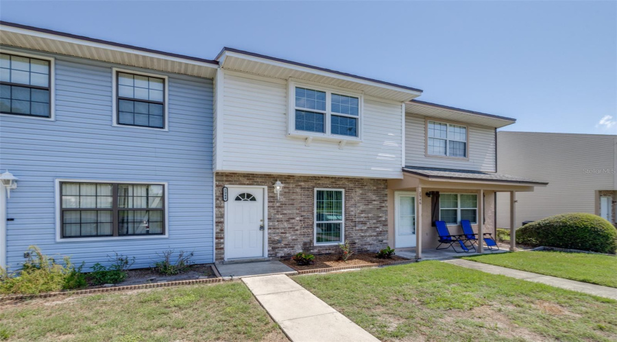 Lakeland, Florida 33801, 2 Bedroom Bedrooms, ,1 Bathroombathrooms,Residential,For Sale,Morgan Combee,0,Mfrl4963162
