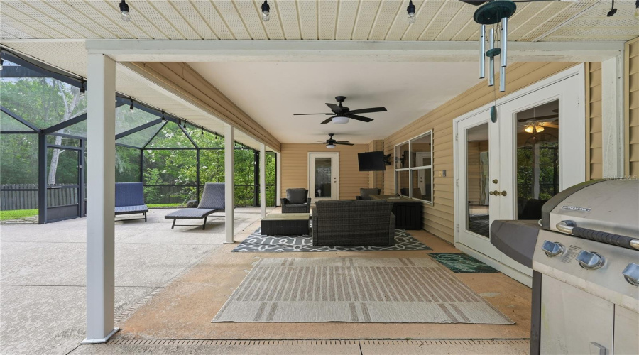 Gainesville, Florida 32606, 3 Bedroom Bedrooms, ,2 Bathroombathrooms,Residential,For Sale,106Th,0,Mfrgc540967
