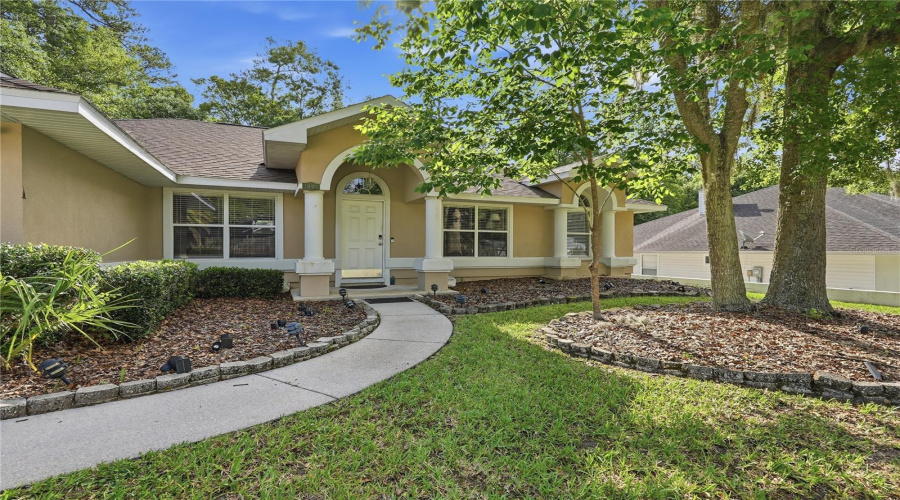 Gainesville, Florida 32606, 3 Bedroom Bedrooms, ,2 Bathroombathrooms,Residential,For Sale,106Th,0,Mfrgc540967