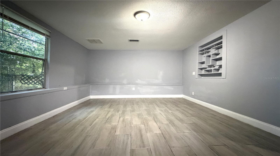 New Port Richey, Florida 34653, 2 Bedroom Bedrooms, ,1 Bathroombathrooms,Residential,For Sale,Corson,0,Mfrw7888955