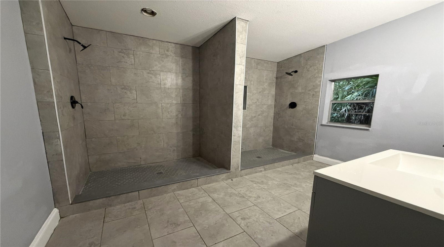 New Port Richey, Florida 34653, 2 Bedroom Bedrooms, ,1 Bathroombathrooms,Residential,For Sale,Corson,0,Mfrw7888955