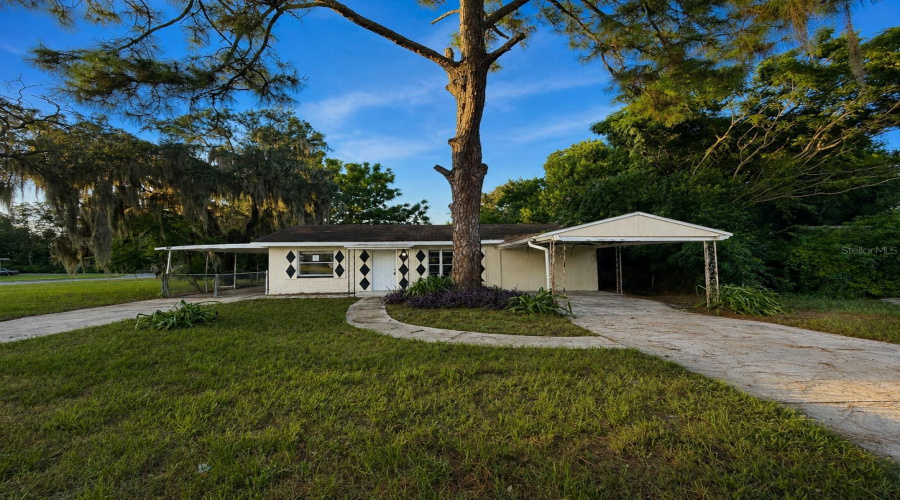 New Port Richey, Florida 34653, 2 Bedroom Bedrooms, ,1 Bathroombathrooms,Residential,For Sale,Corson,0,Mfrw7888955