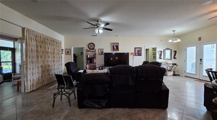 Lake Wales, Florida 33859, 2 Bedroom Bedrooms, ,2 Bathroombathrooms,Residential,For Sale,Birkdale,0,Mfrg5116808