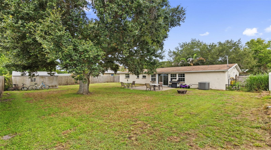 Clearwater, Florida 33759, 4 Bedroom Bedrooms, ,2 Bathroombathrooms,Residential,For Sale,Carlton,0,Mfrtb8531802