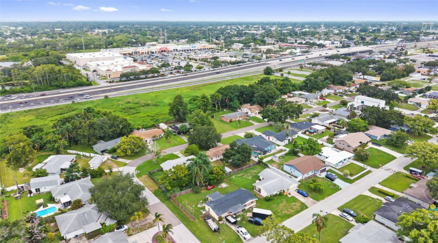 Clearwater, Florida 33759, 4 Bedroom Bedrooms, ,2 Bathroombathrooms,Residential,For Sale,Carlton,0,Mfrtb8531802
