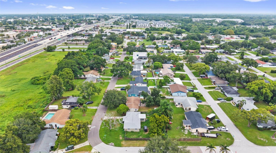 Clearwater, Florida 33759, 4 Bedroom Bedrooms, ,2 Bathroombathrooms,Residential,For Sale,Carlton,0,Mfrtb8531802