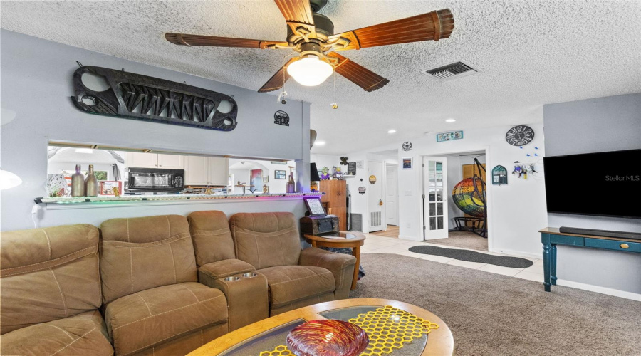 Clearwater, Florida 33759, 4 Bedroom Bedrooms, ,2 Bathroombathrooms,Residential,For Sale,Carlton,0,Mfrtb8531802