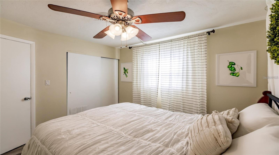 Sarasota, Florida 34233, 3 Bedroom Bedrooms, ,2 Bathroombathrooms,Residential,For Sale,Mundy Ridge,0,Mfrn6145477